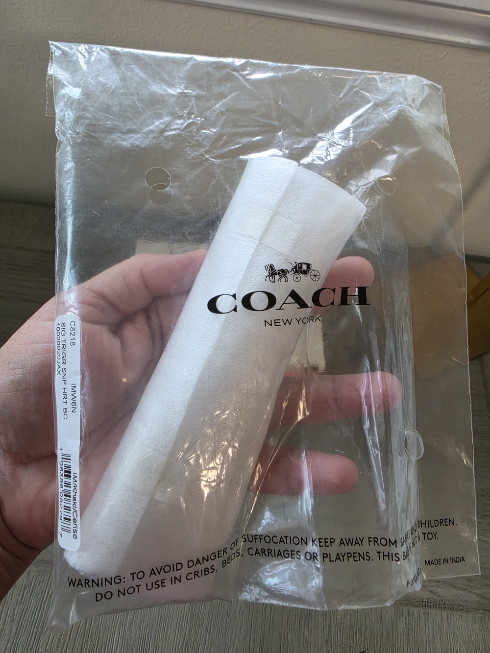 Coach Signature Tan & Pink Leather Heart Charm Key Ring - Picture 2 of 7